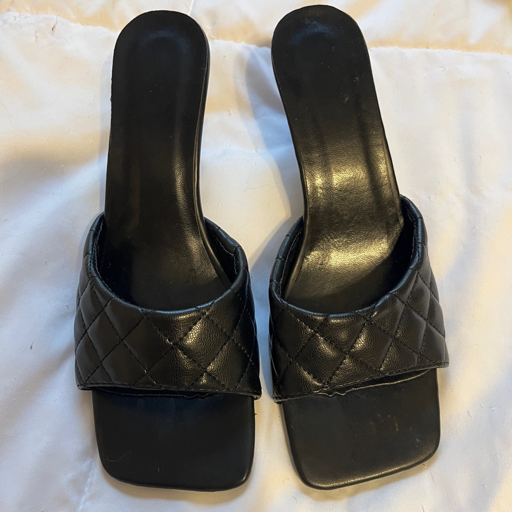 Black square toe quilted kitten heels